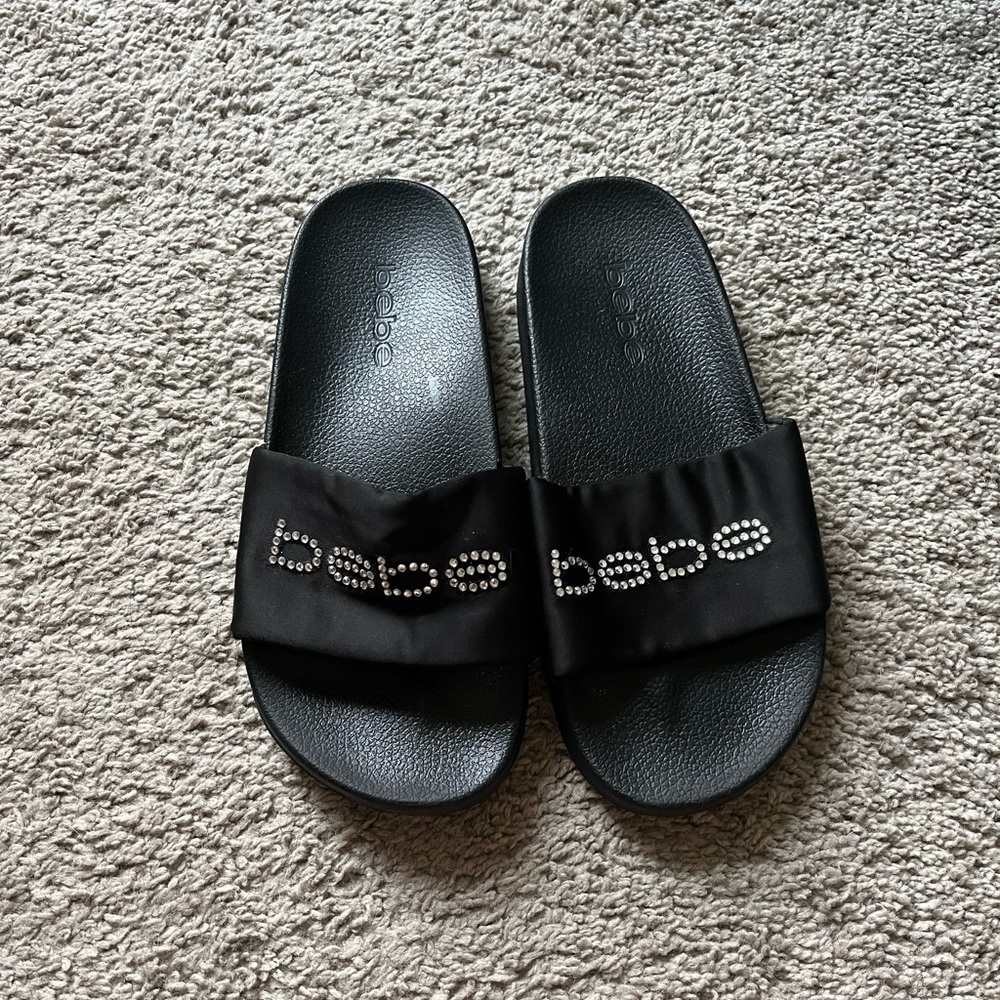 Bebe slides